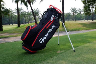 รหัสสินค้า V97597-NS ไม้กอล์ฟพรีเมี่ยม!!! ราคาถูกที่สุดในประเทศไทย!!! TaylorMade PRO Stand Bag BLAKR